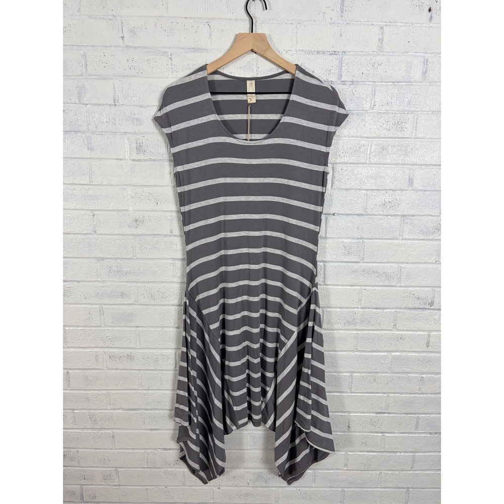 Chalet Sharkbite Dress Womens XS Gray White Striped Cap Sleeve Lagenlook